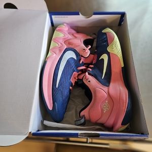 Nike Giannis Immortality 2